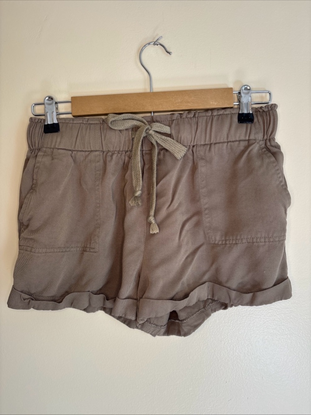 Charlotte Russe Women's Shorts Elastic Tie Waist Olive Green Size M